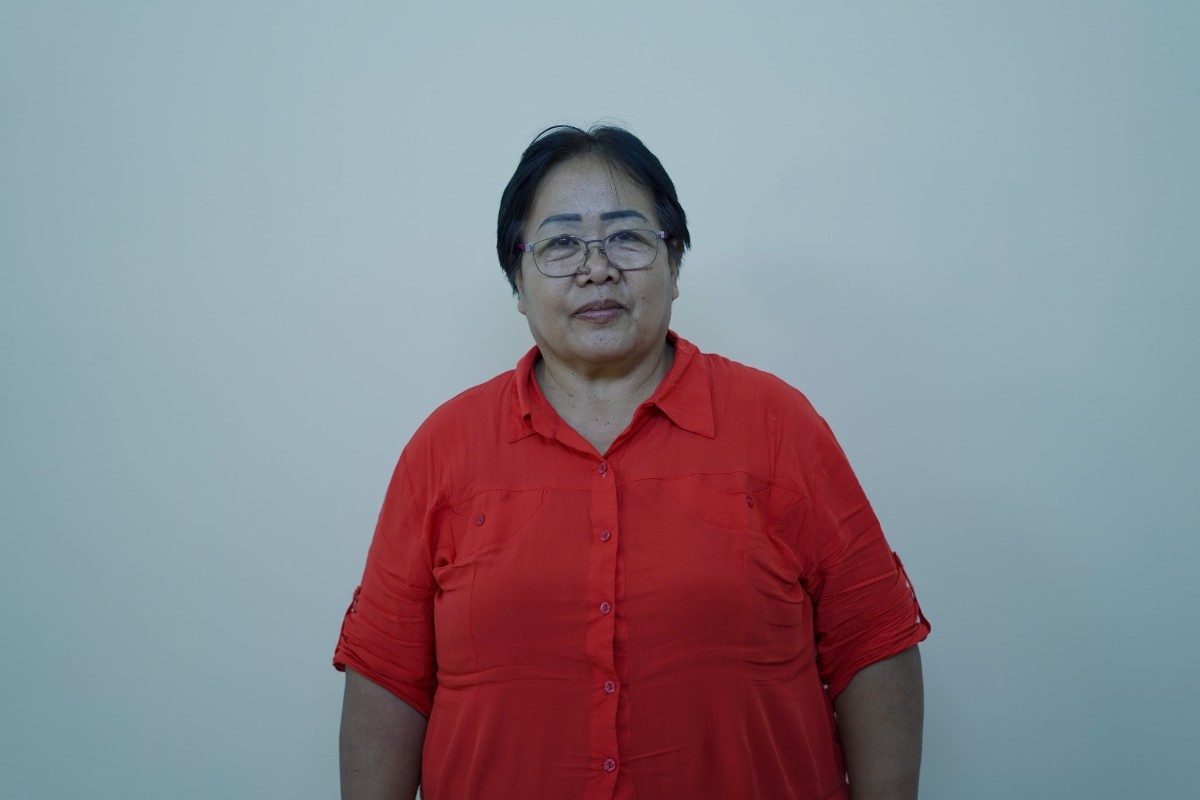 <span class="text-sm"><span class="text-bold">Lea Laruan</span></span>
