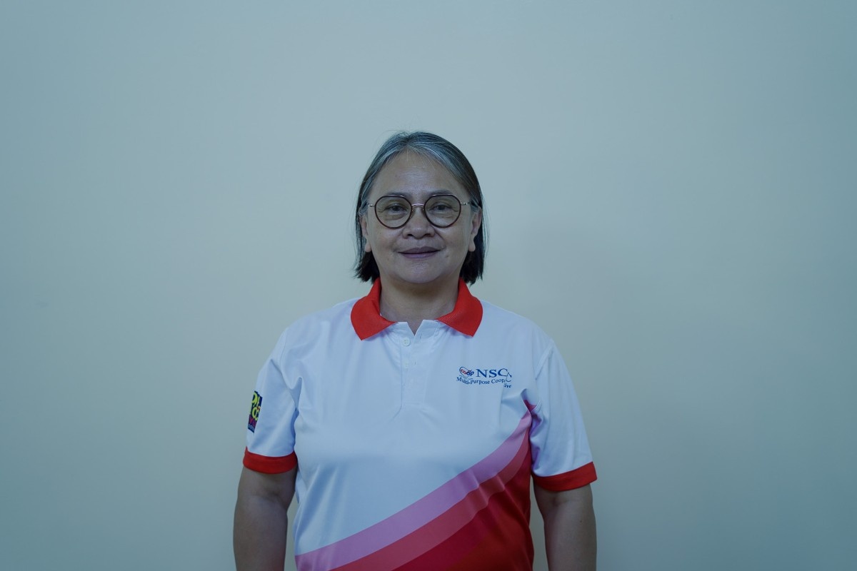 <span class="text-sm"><span class="text-bold">Julie Montes</span></span>